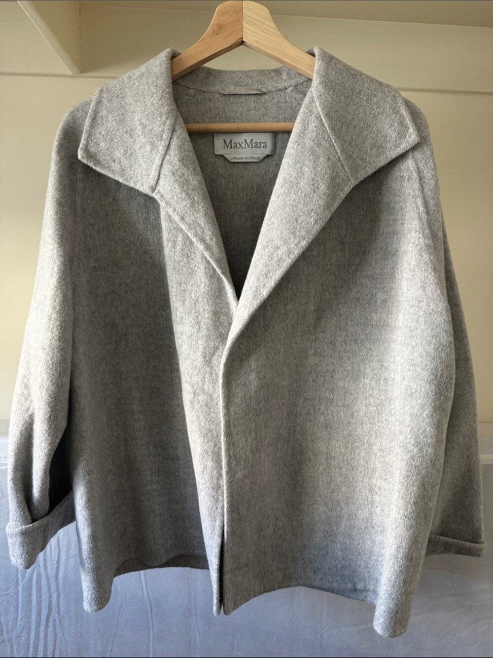 New MaxMara wool angora cashgora open collar boxy crop cocoon blazer jacket coat